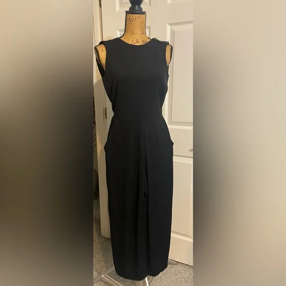 Michael Michael kors Elegant Black Sleeveless Jumpsuit - Picture 4 of 10